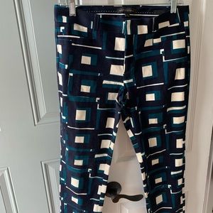 Banana Republic Sloan pants. Geometric print sz 4s